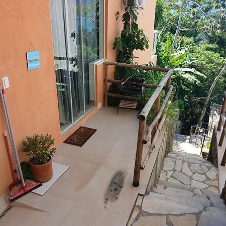 Chale Kiku Ilhabela Apartman Kültér fotó